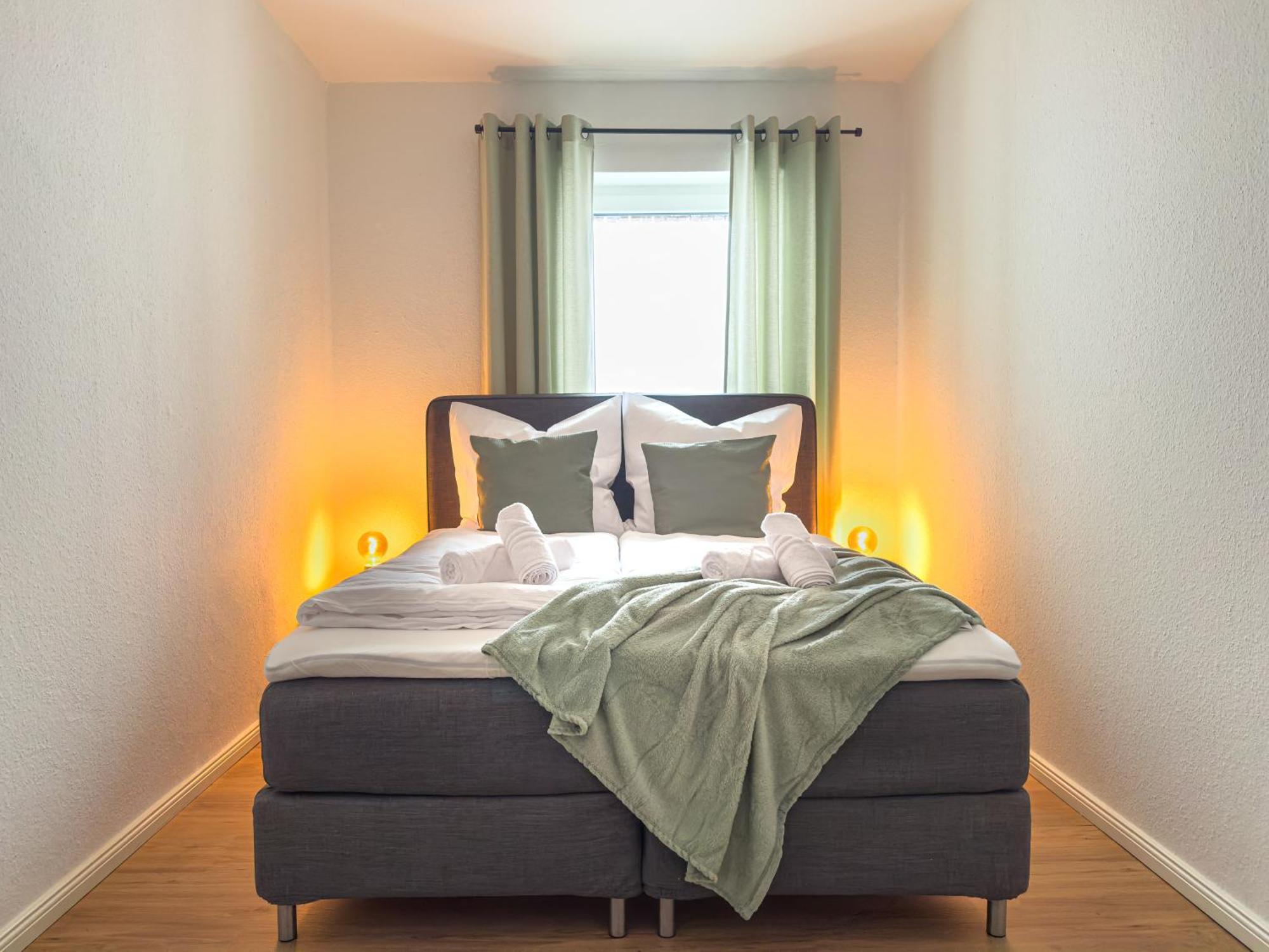 Homelystays Stilvolles Apartment An Der Kirche Lemfoerde ภายนอก รูปภาพ