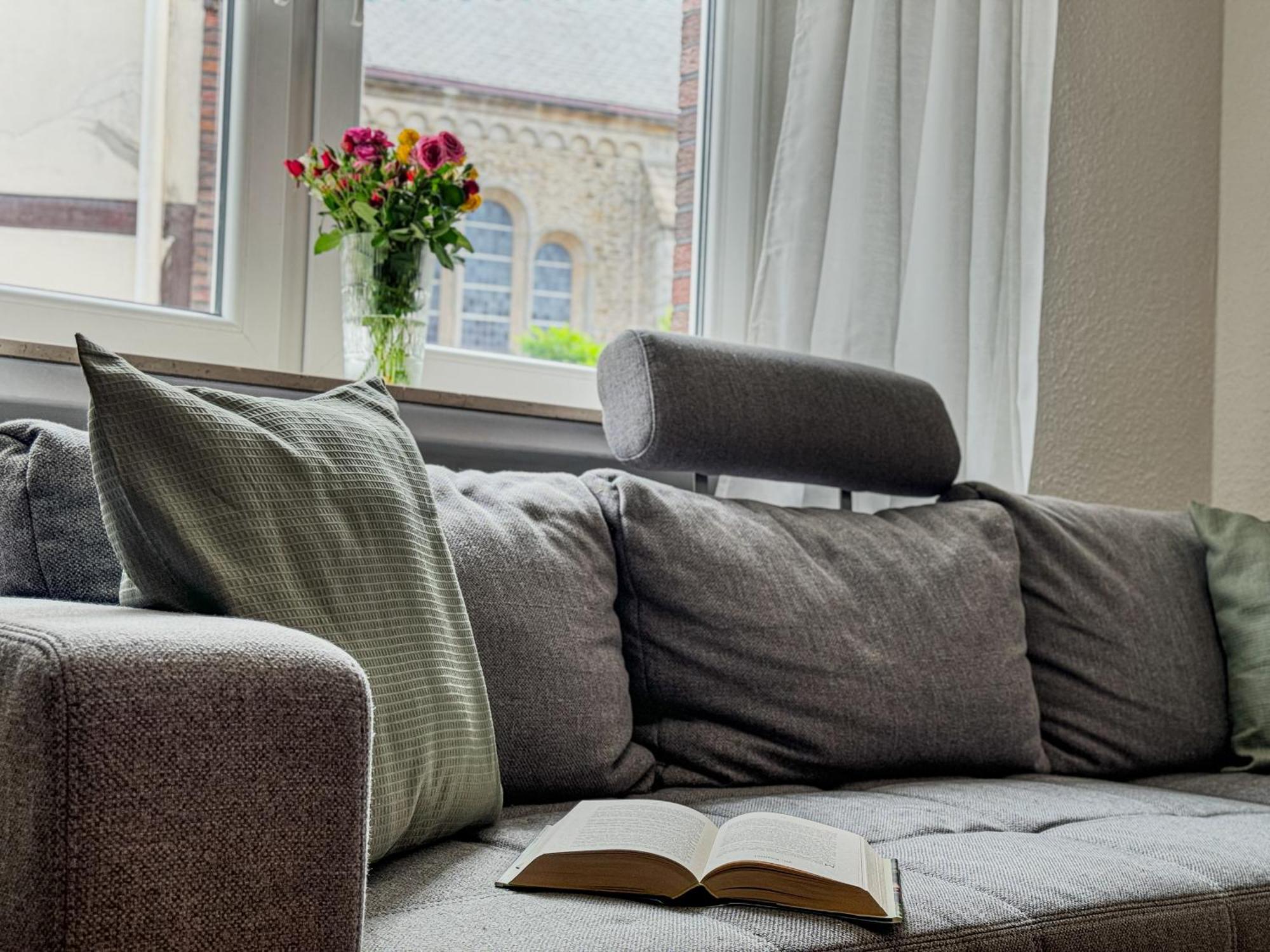Homelystays Stilvolles Apartment An Der Kirche Lemfoerde ภายนอก รูปภาพ